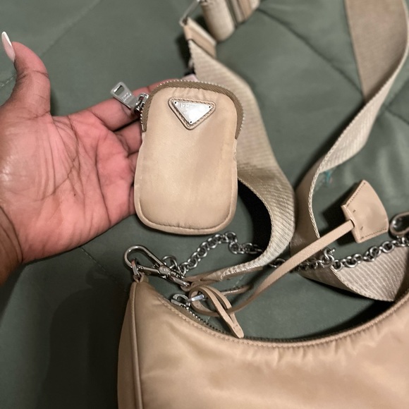 Prada re-edition 2005 Nylon bag - Picture 12 of 12